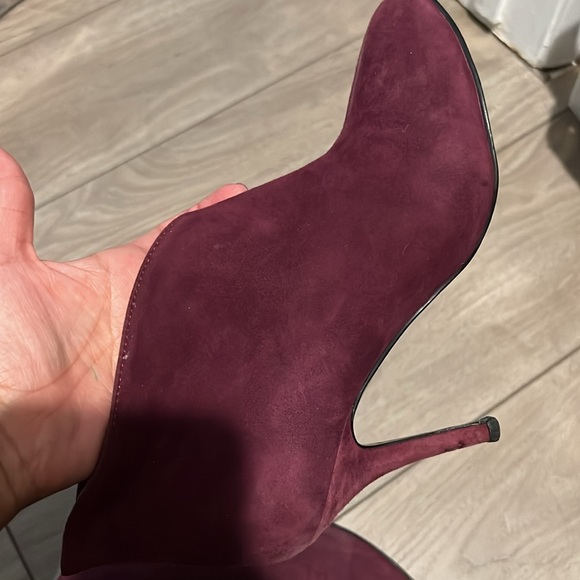 Vince Camuto suede booties - Picture 5 of 11